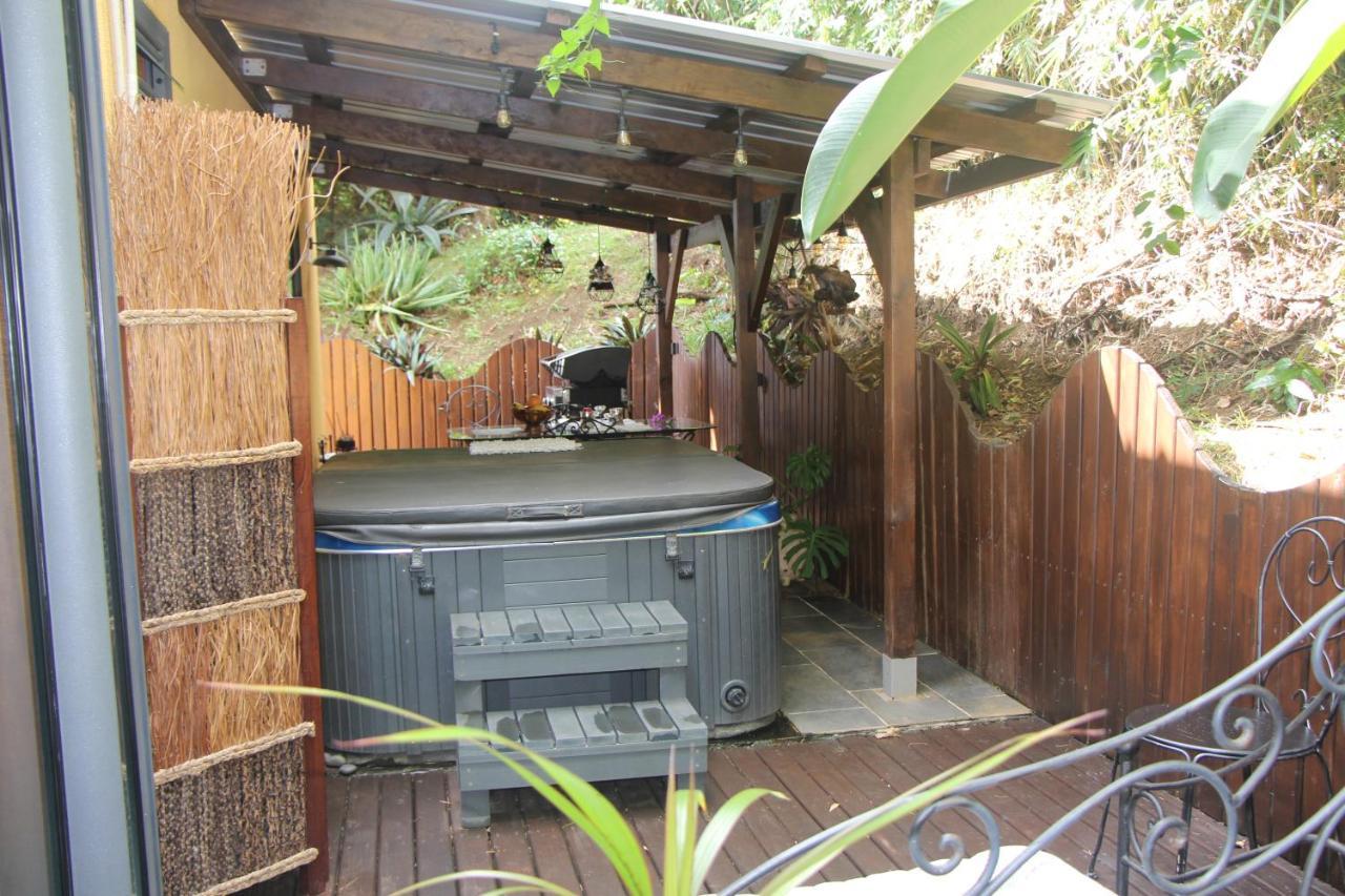 La Liane De Jade 974-Lodge Le Palissandre - Jacuzzi Privatif - Piscine Chauffee Le Bois de Nefles  Exterior photo